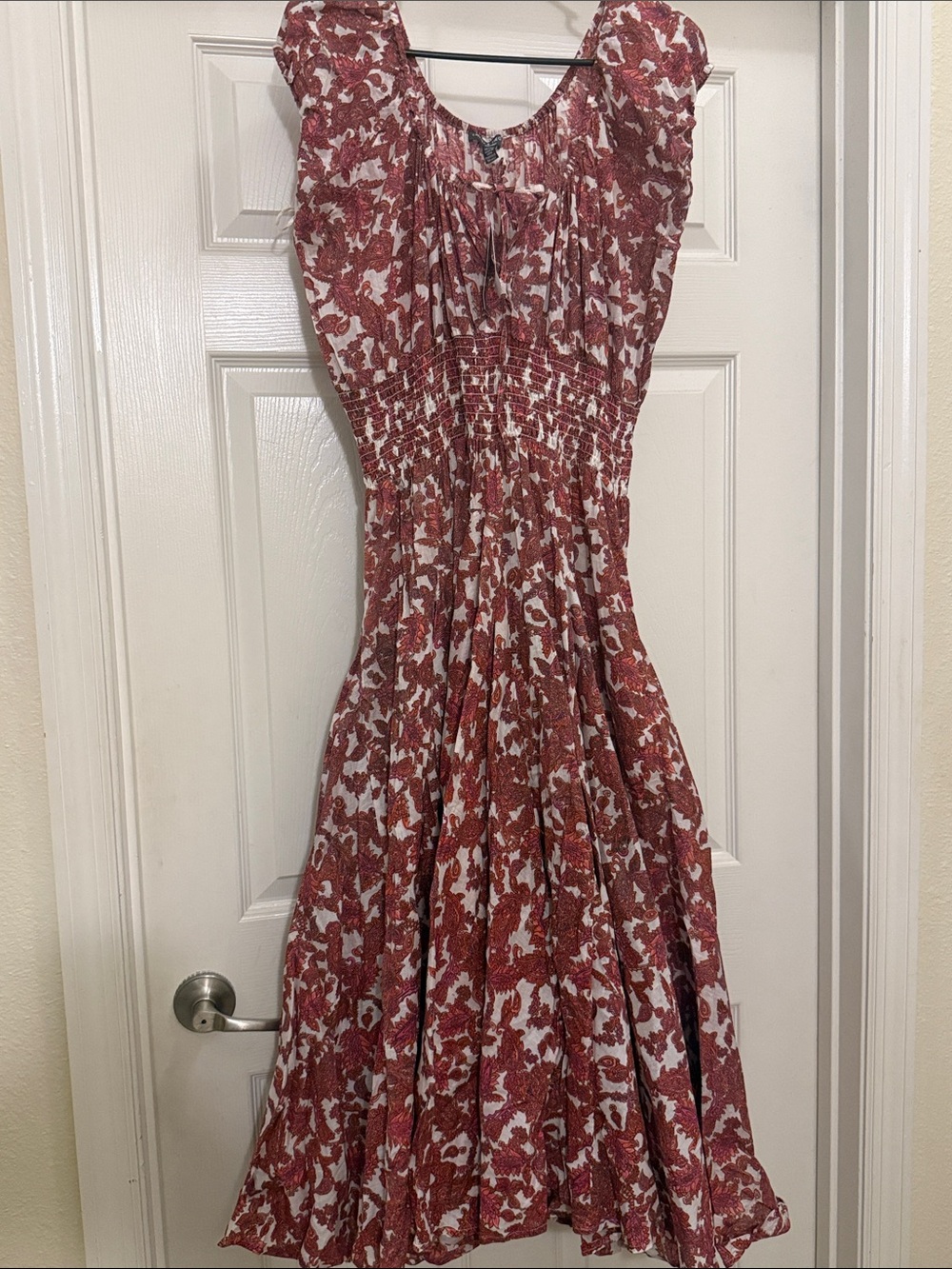 Chelsea & Theodore Rust Floral Smocked Midi Dress